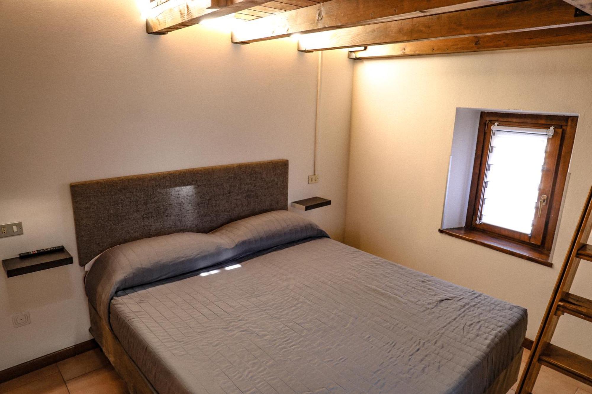 Vittoria Holiday House - Tulip Apartment And Tulip Room Stresa Dış mekan fotoğraf